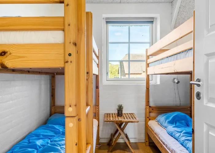 Дом отдыха Pet Friendly In With Sauna Ulfborg